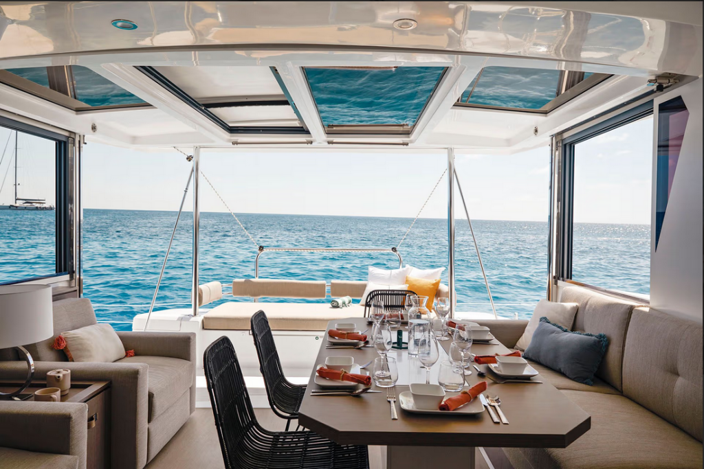 Katamaran Bali 4.2 Junior Mary 1