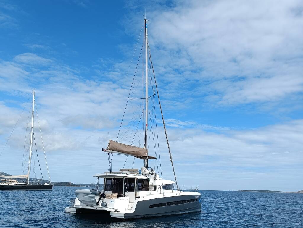 Catamaran Bali 4.3 Hogwarts