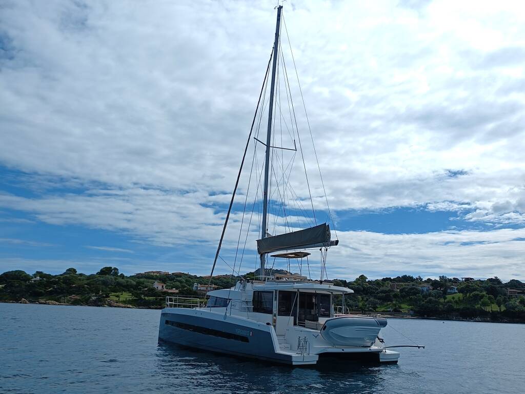 Catamaran Bali 4.3 Hogwarts