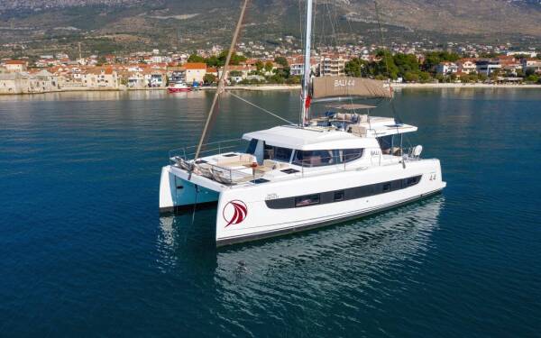 Bali 4.4 Thetis Marina Kastela