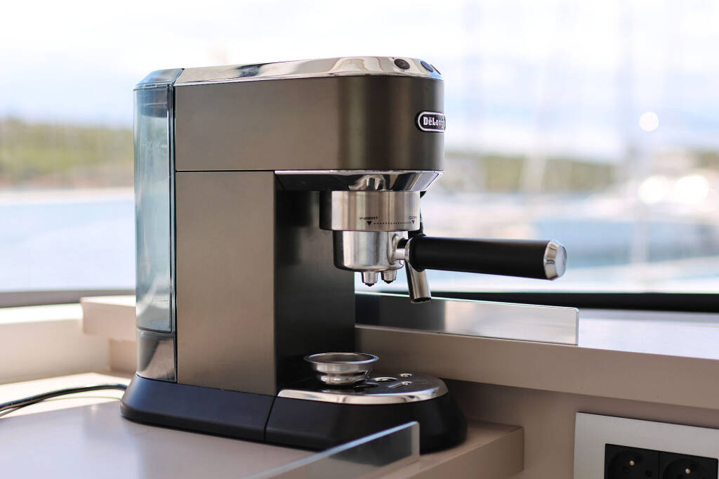 Katamaran Bali 4.4 Algol