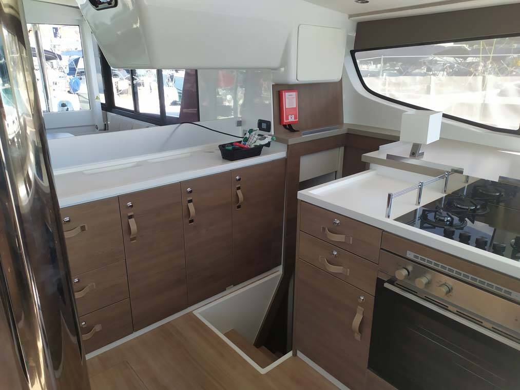 Catamaran Bali 4.4 Tiraminelli