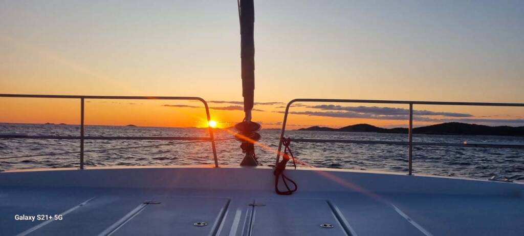 Catamaran Bali 4.4 Tiraminelli