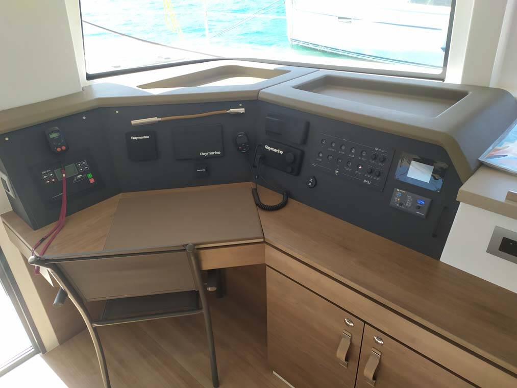 Catamaran Bali 4.4 Tiraminelli