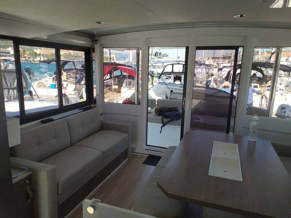 Catamaran Bali 4.4 Tiraminelli