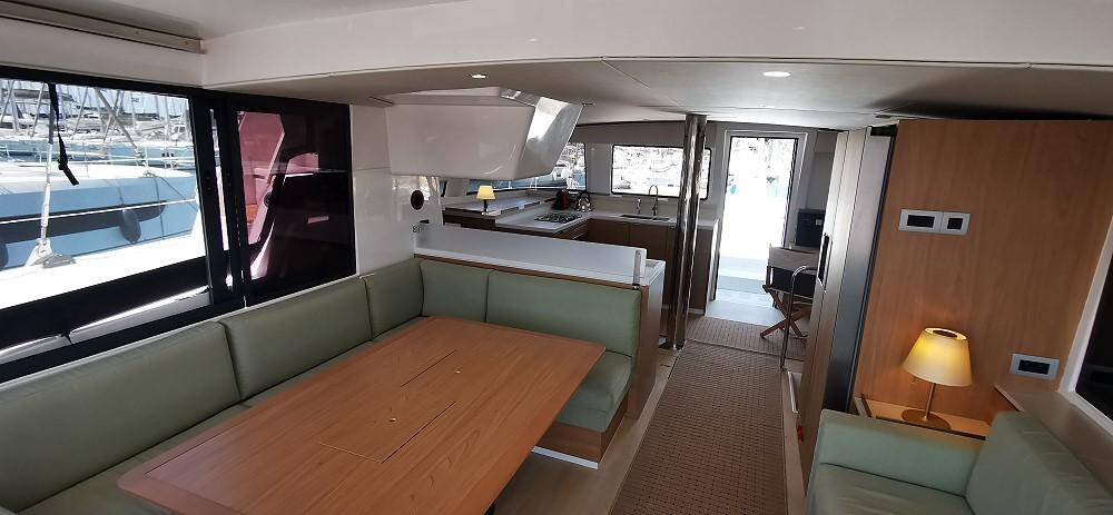 Catamaran Bali 4.4 Kos 44.1
