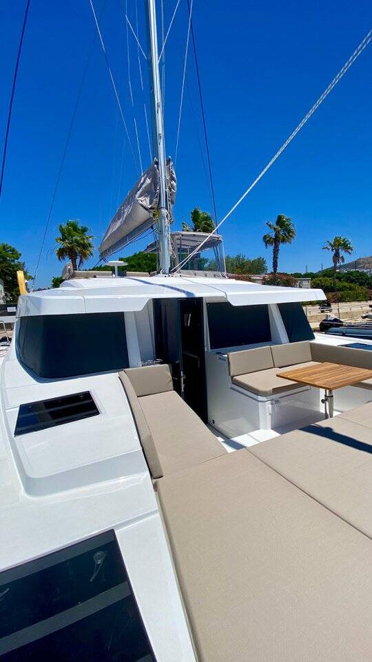 Catamaran Bali 4.4 Leonora