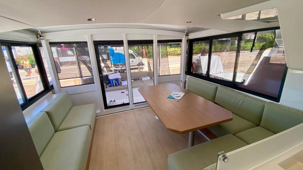 Catamaran Bali 4.4 Leonora