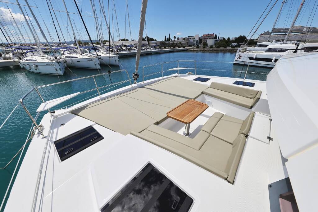 Katamaran Bali 4.4 Breeze