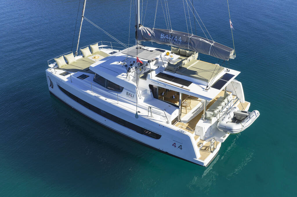 Katamaran Bali 4.4 Voyager