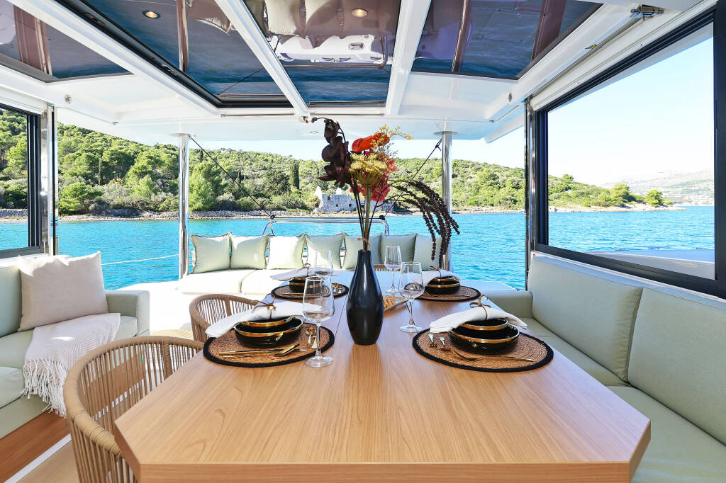 Katamaran Bali 4.4 Voyager