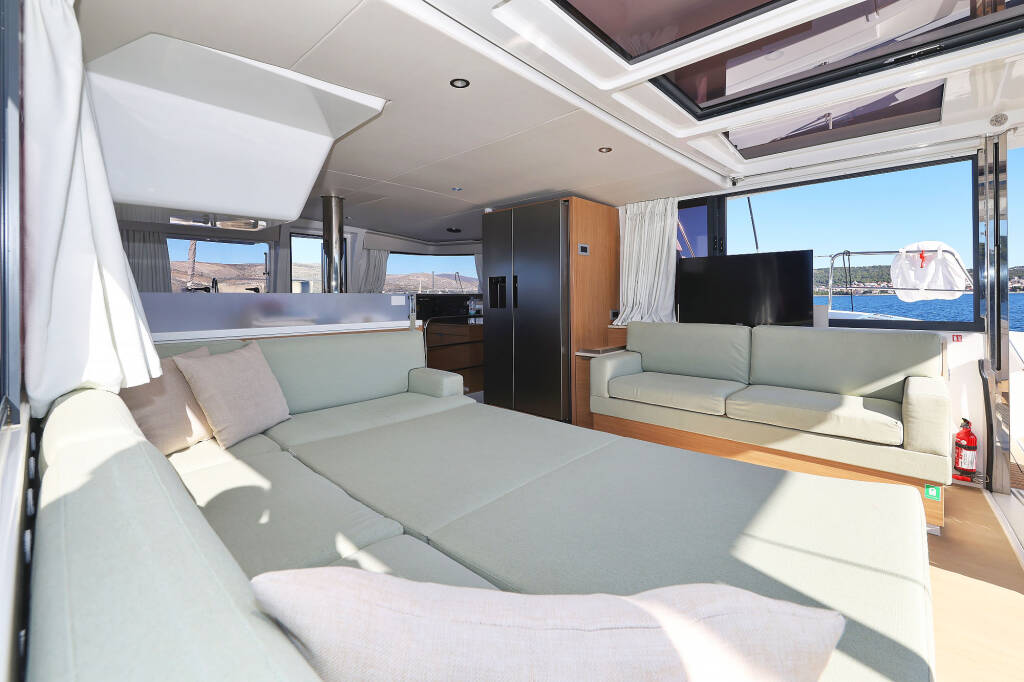 Katamaran Bali 4.4 Voyager