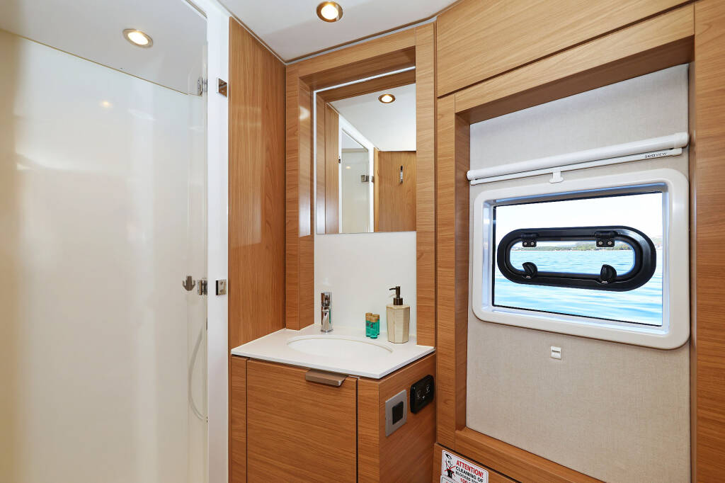 Katamaran Bali 4.4 Voyager