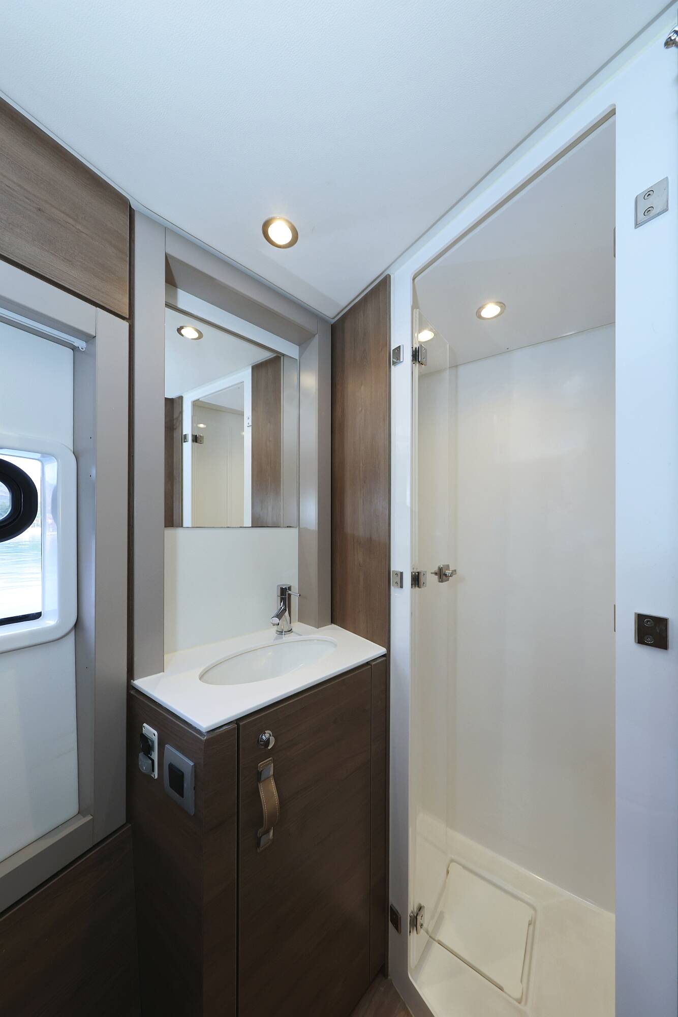 Katamaran Bali 4.4 Thetis