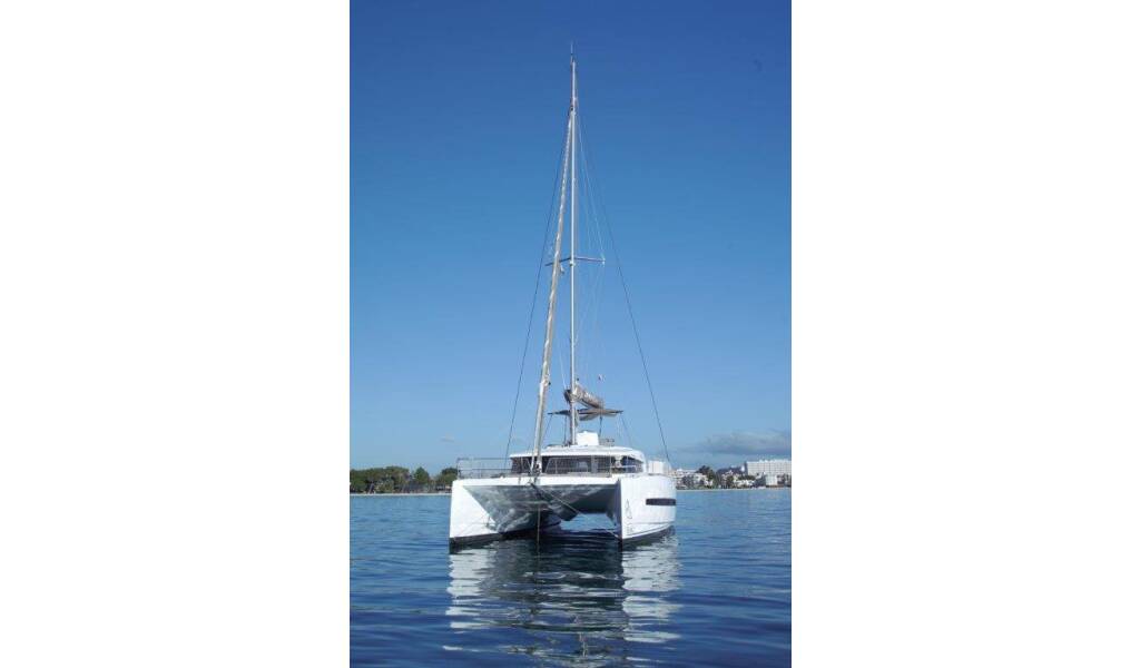 Catamaran Bali 4.5 Albert