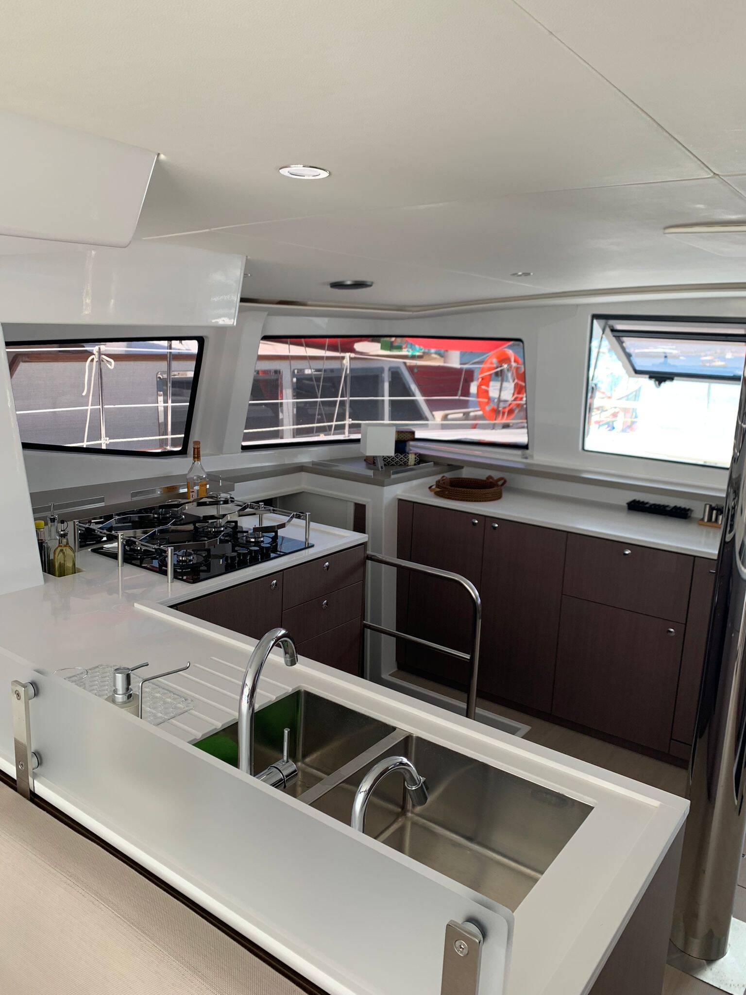 Catamaran Bali 4.6 Ani Yasa