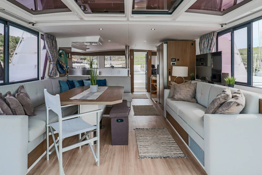 Catamaran Bali 4.6 Cyprinus
