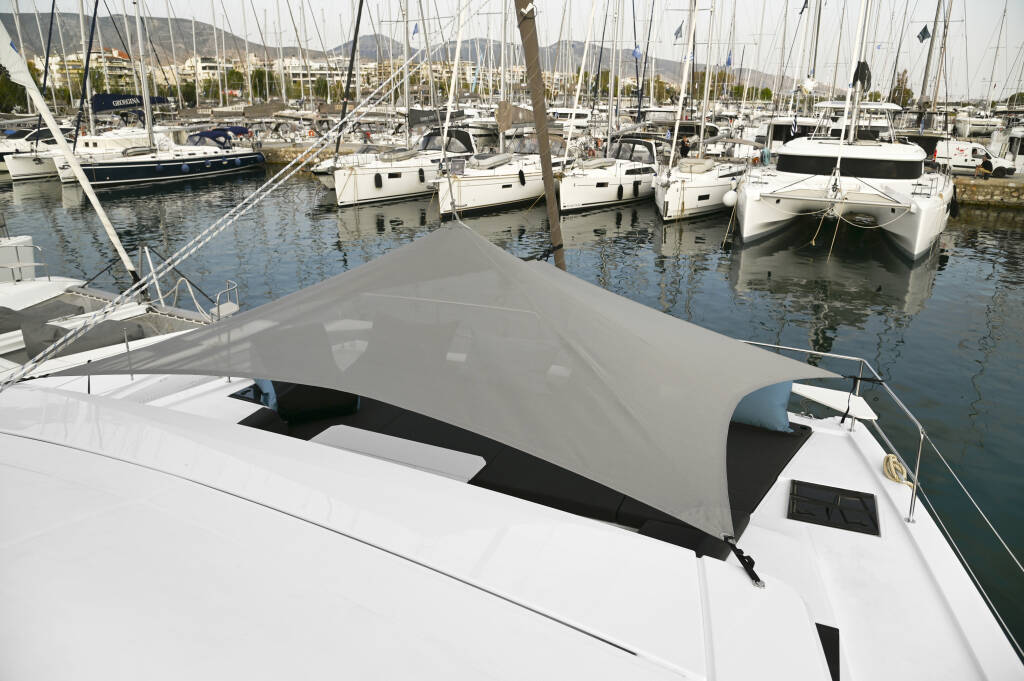 Catamaran Bali 4.6 Enma