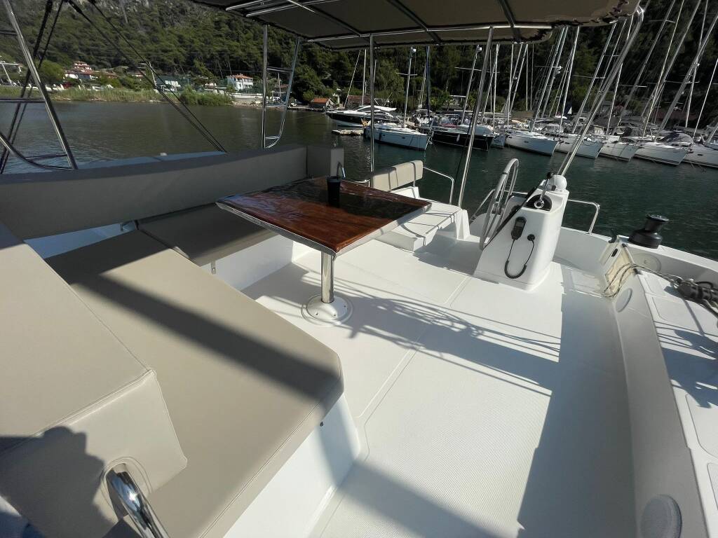 Katamaran Bali 4.6 Sail Aquarius