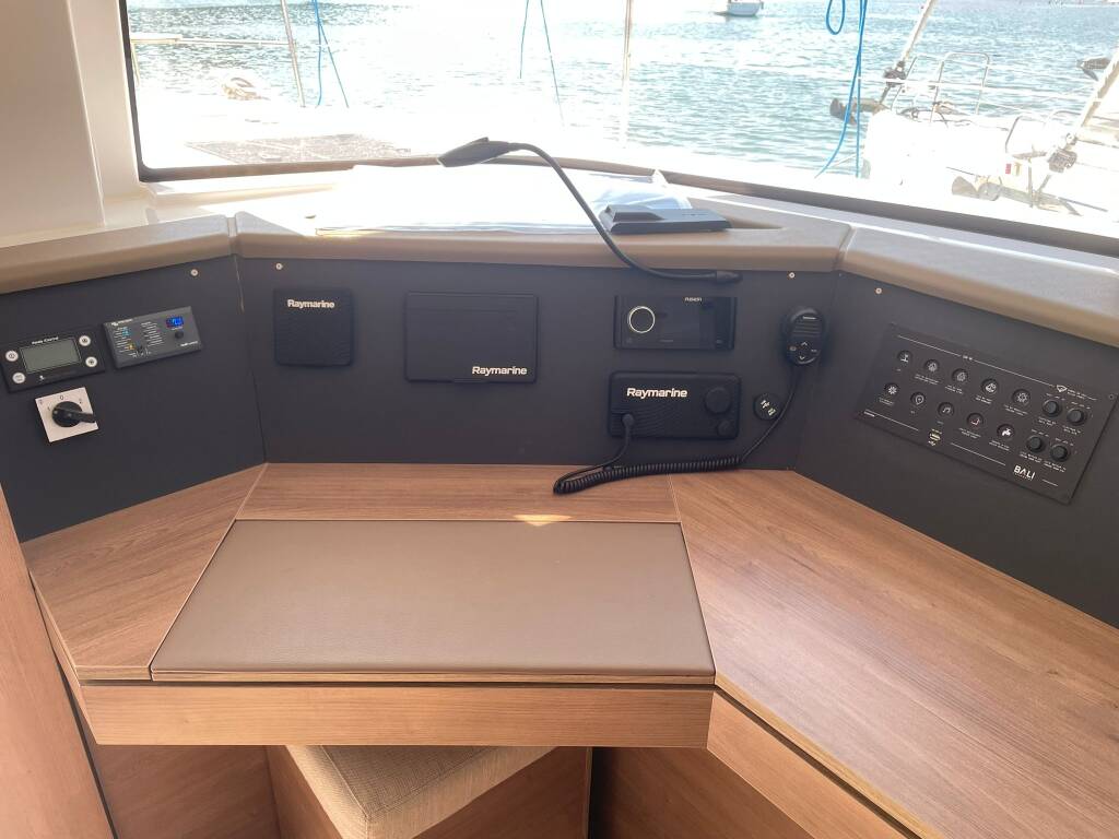 Katamaran Bali 4.6 Sail Aquarius
