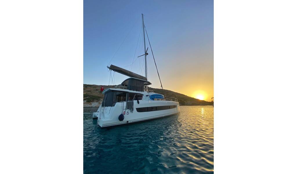 Catamaran Bali 4.6 Despina