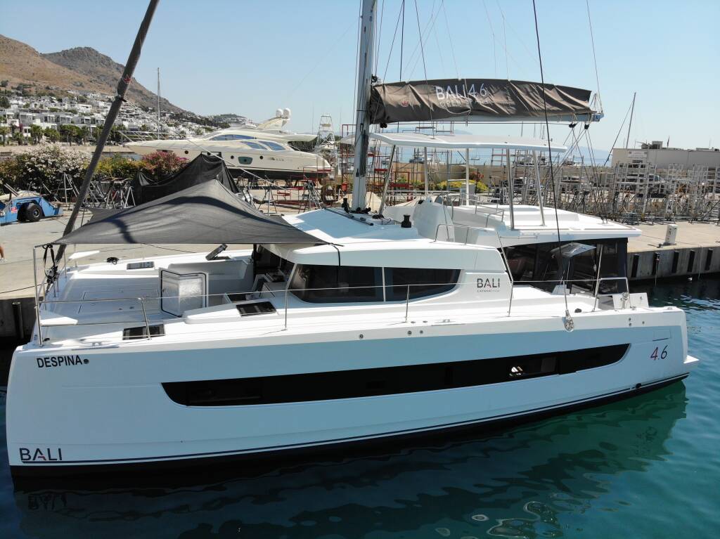 Catamaran Bali 4.6 Despina