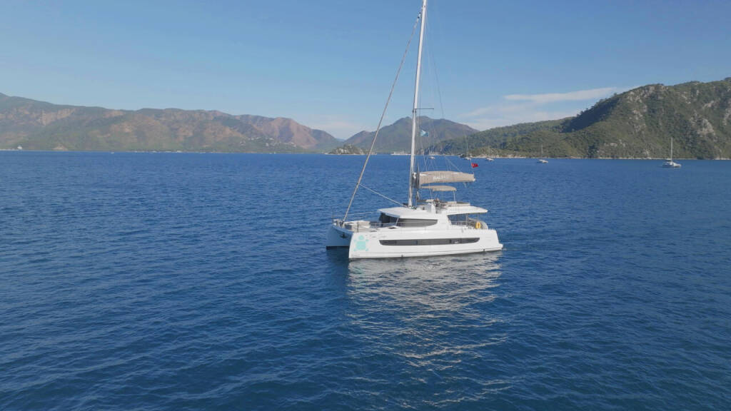 Catamaran Bali 4.6 Ediba Scorpio