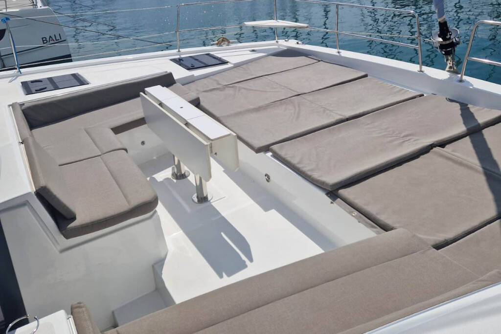 Catamaran Bali 4.6 Anjita