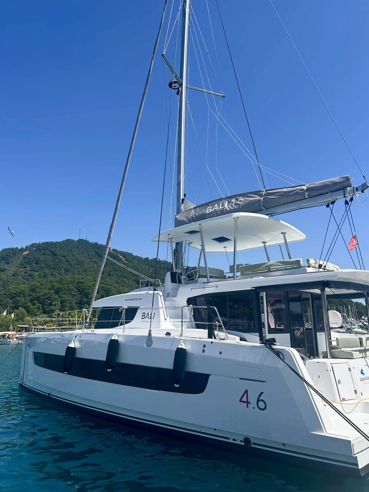 Catamaran Bali 4.6 Amelia