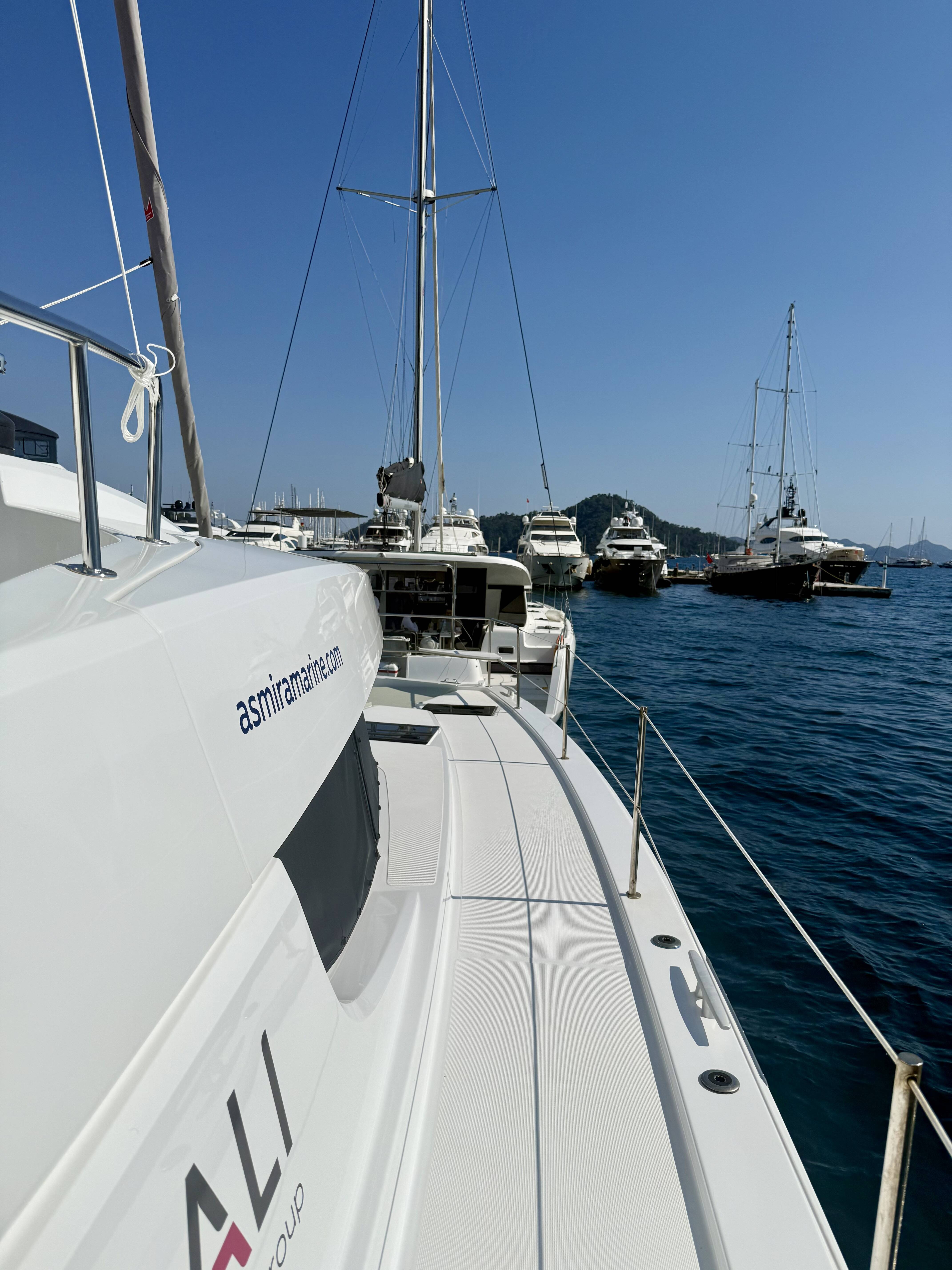 Catamaran Bali 4.6 Amelia