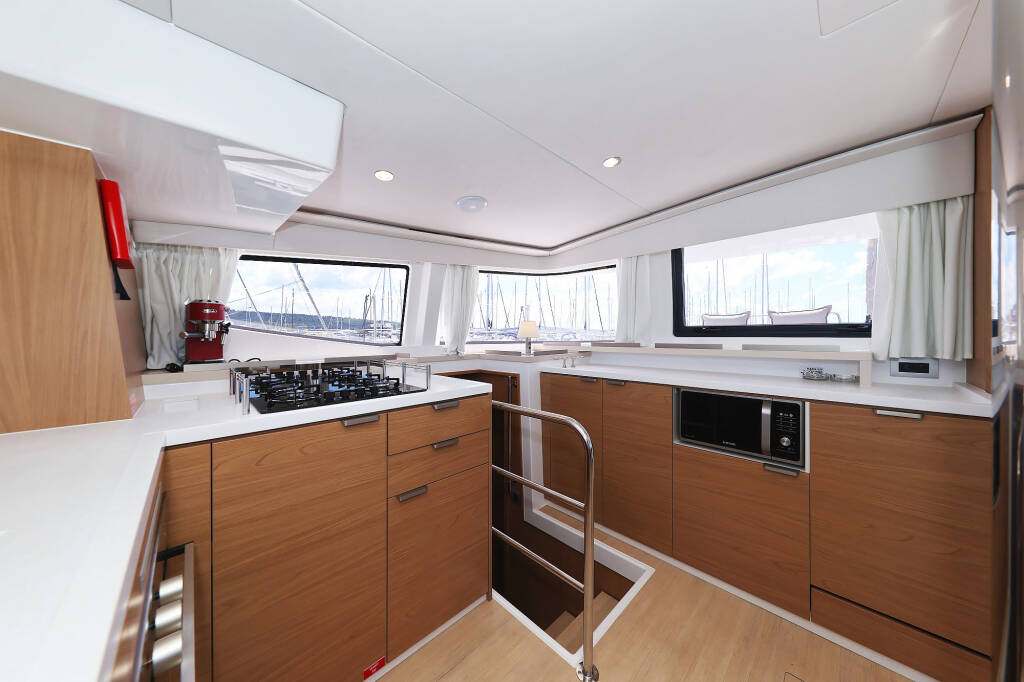 Catamaran Bali 4.6 Hermine