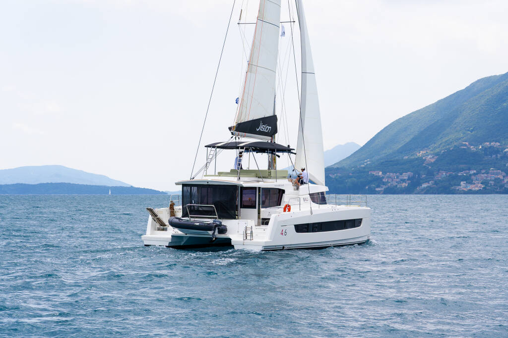 Catamaran Bali 4.6 Aria