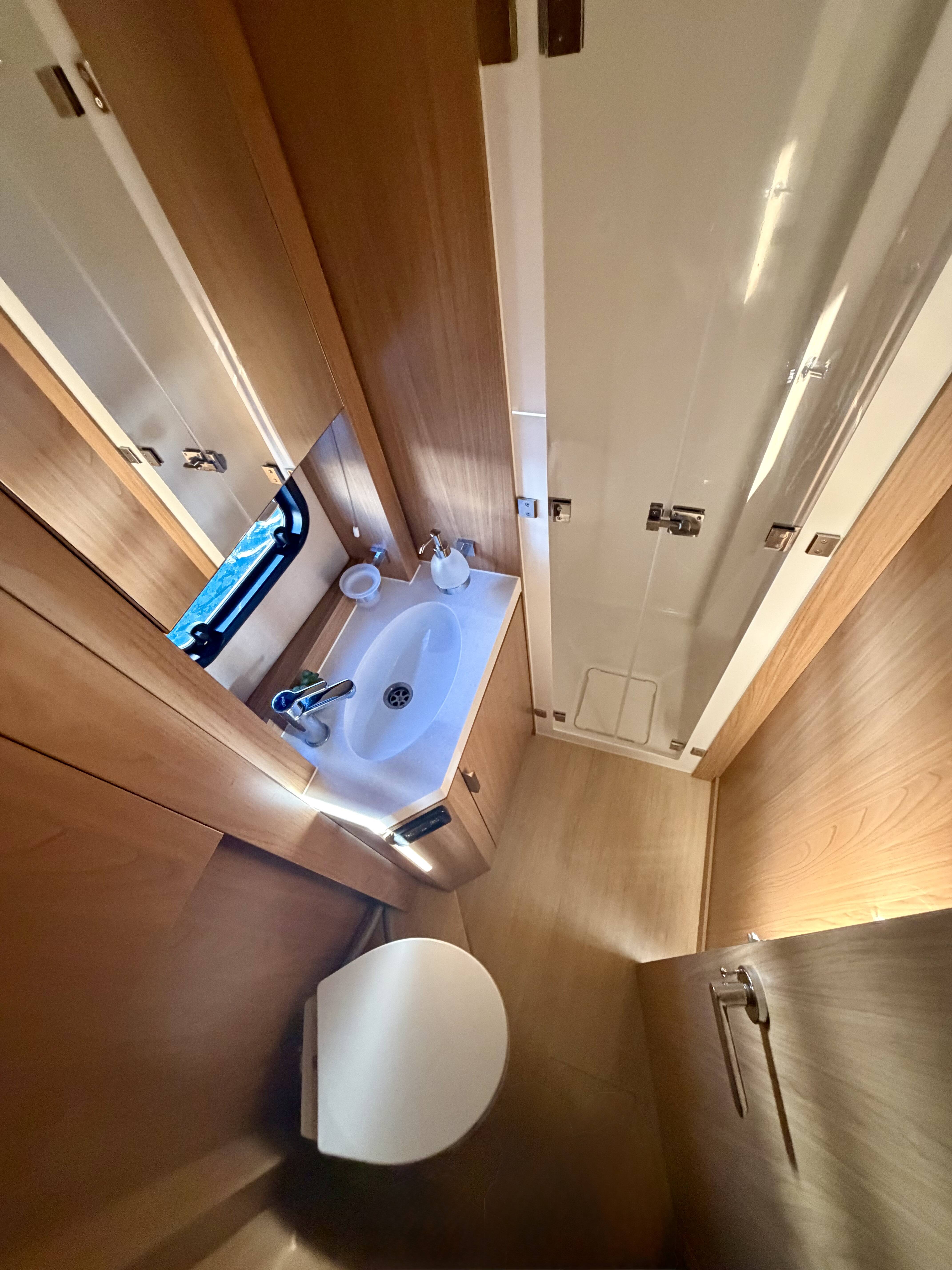 Katamaran Bali 4.6 Friendship