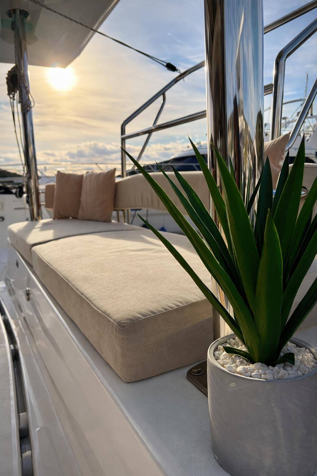 Katamaran Bali 4.6 Friendship