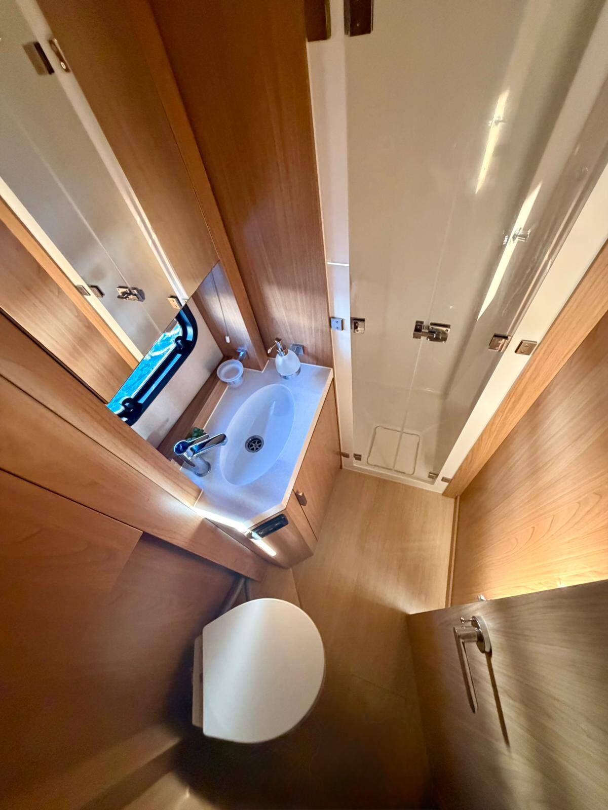 Katamaran Bali 4.6 Friendship