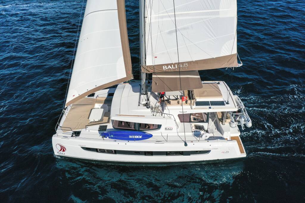 Catamaran Bali 4.8 Vaya Con Dios