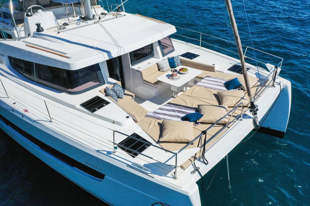 Catamaran Bali 4.8 Vaya Con Dios
