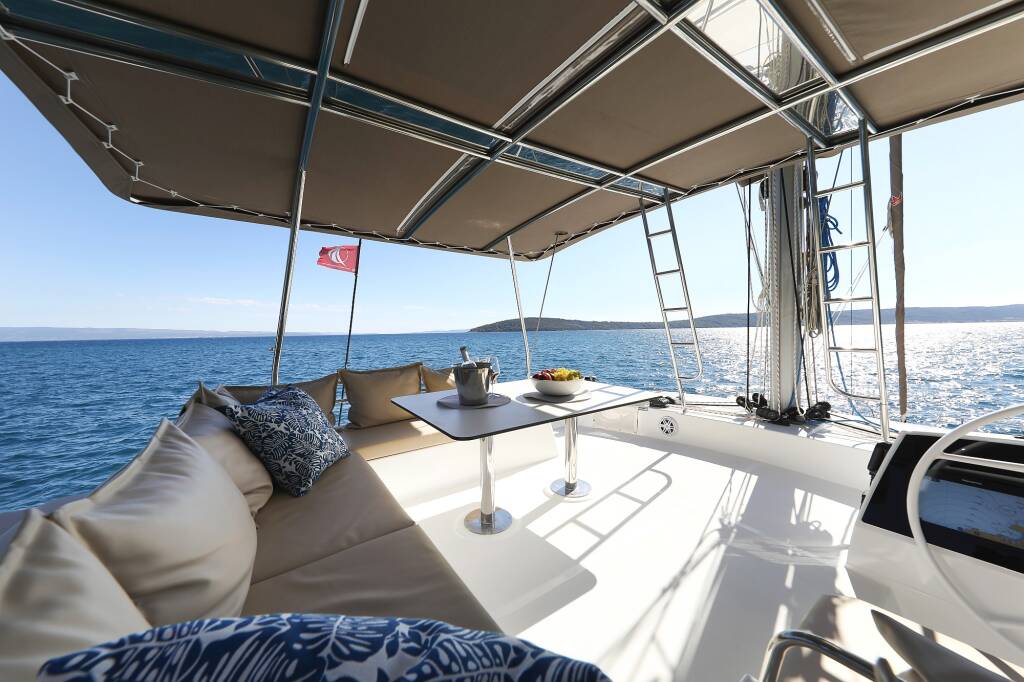 Catamaran Bali 4.8 Vaya Con Dios