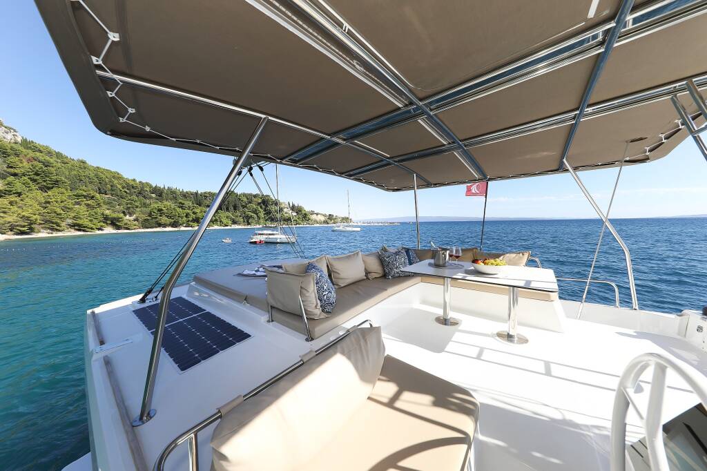 Catamaran Bali 4.8 Vaya Con Dios