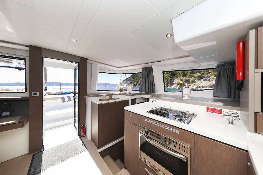 Catamaran Bali 4.8 Vaya Con Dios