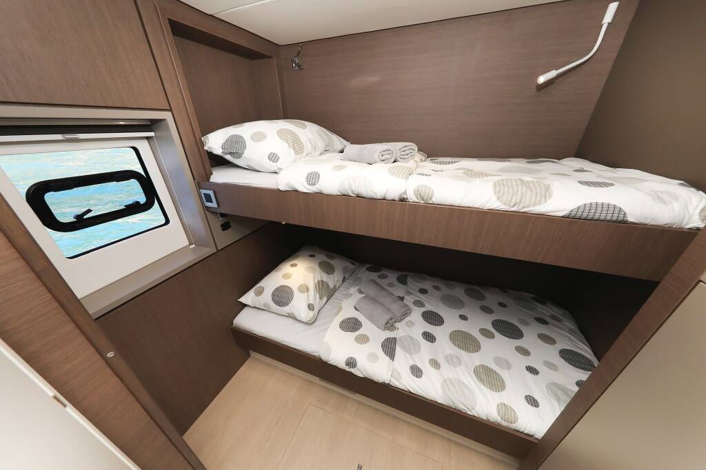 Catamaran Bali 4.8 Vaya Con Dios