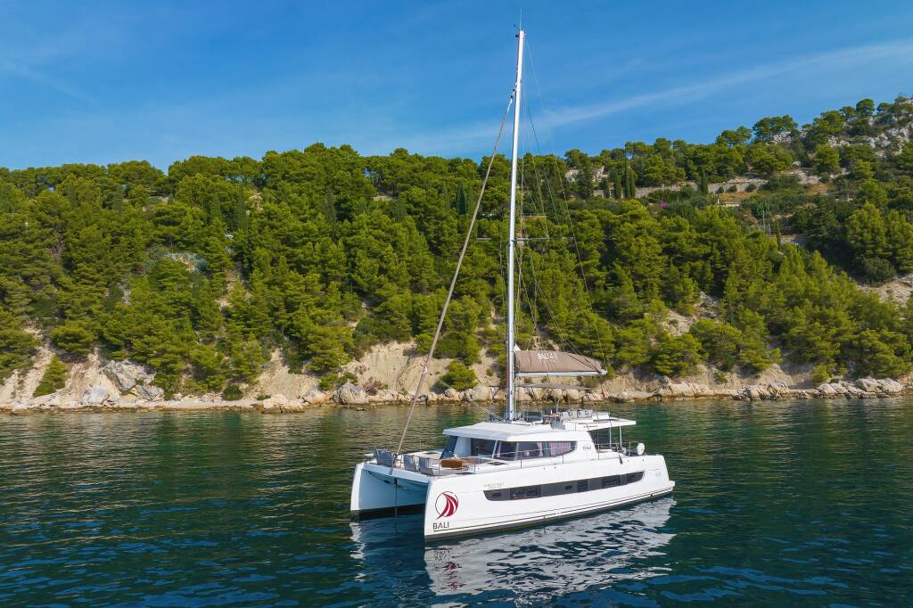 Katamaran Bali 4.8 La Vie Est Belle