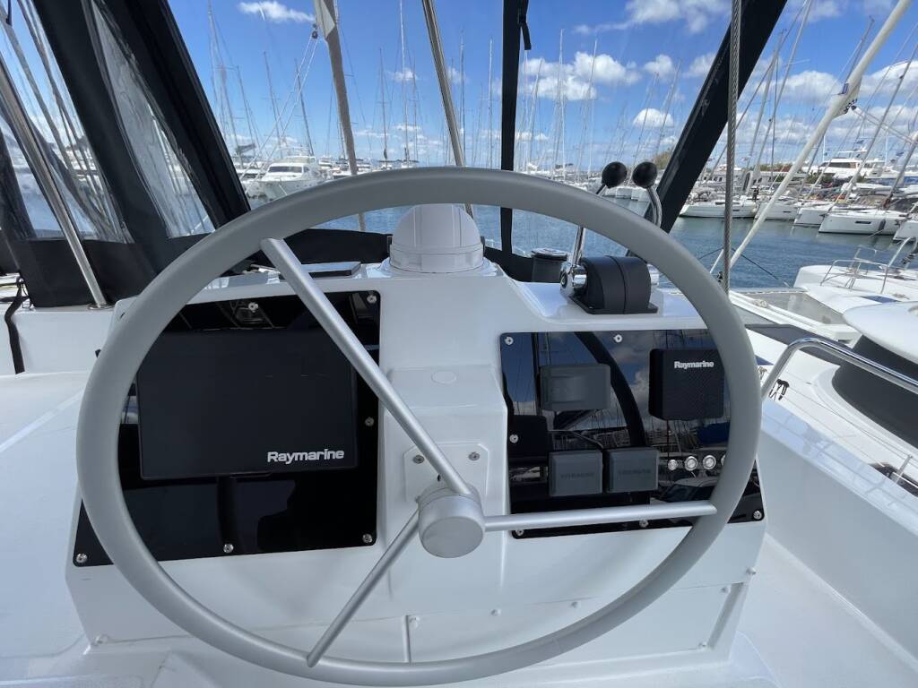 Catamaran Bali 4.8 Sea Pearl