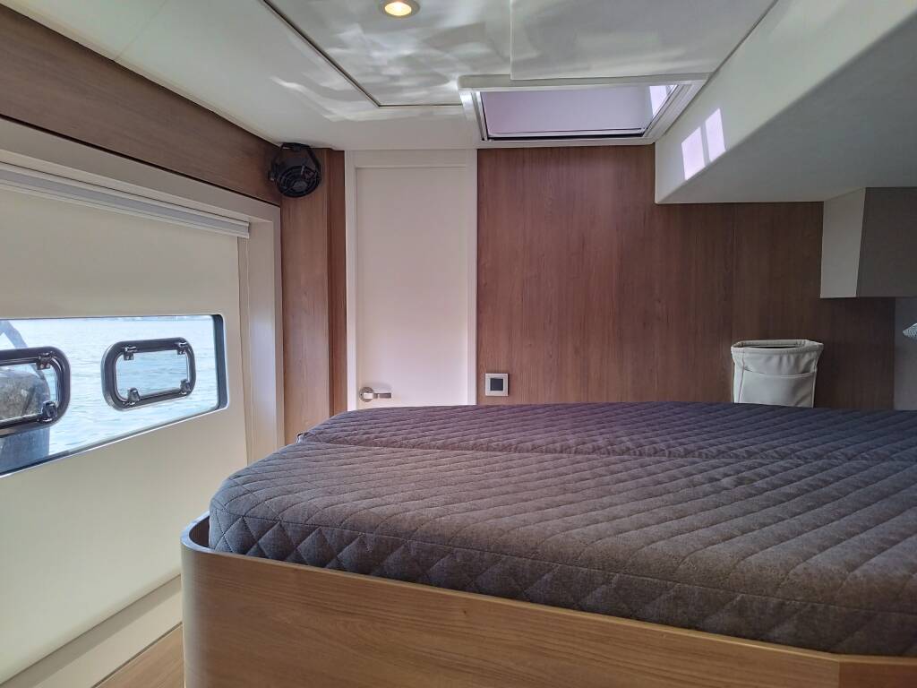 Catamaran Bali 4.8 Steno