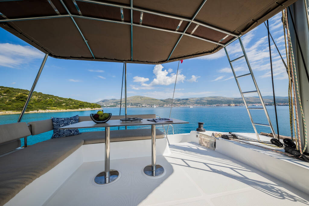 Catamaran Bali 4.8 Esthera