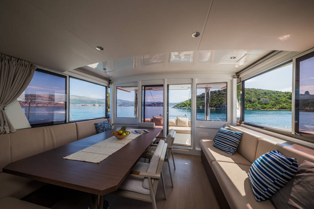 Catamaran Bali 4.8 Esthera