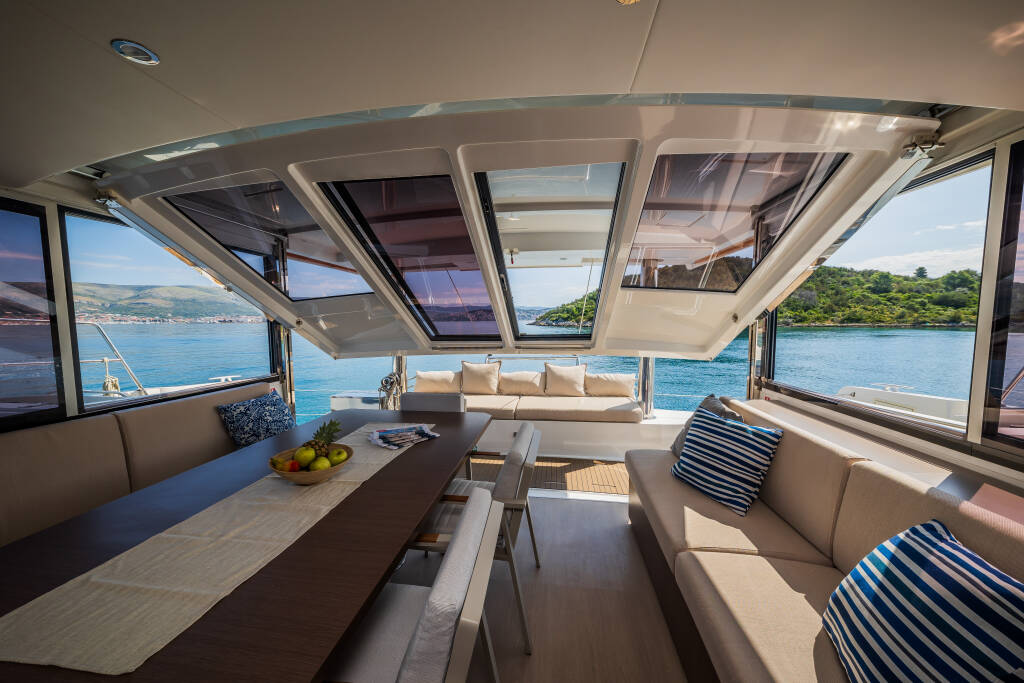 Catamaran Bali 4.8 Esthera