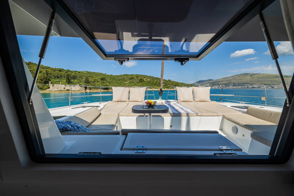 Catamaran Bali 4.8 Esthera