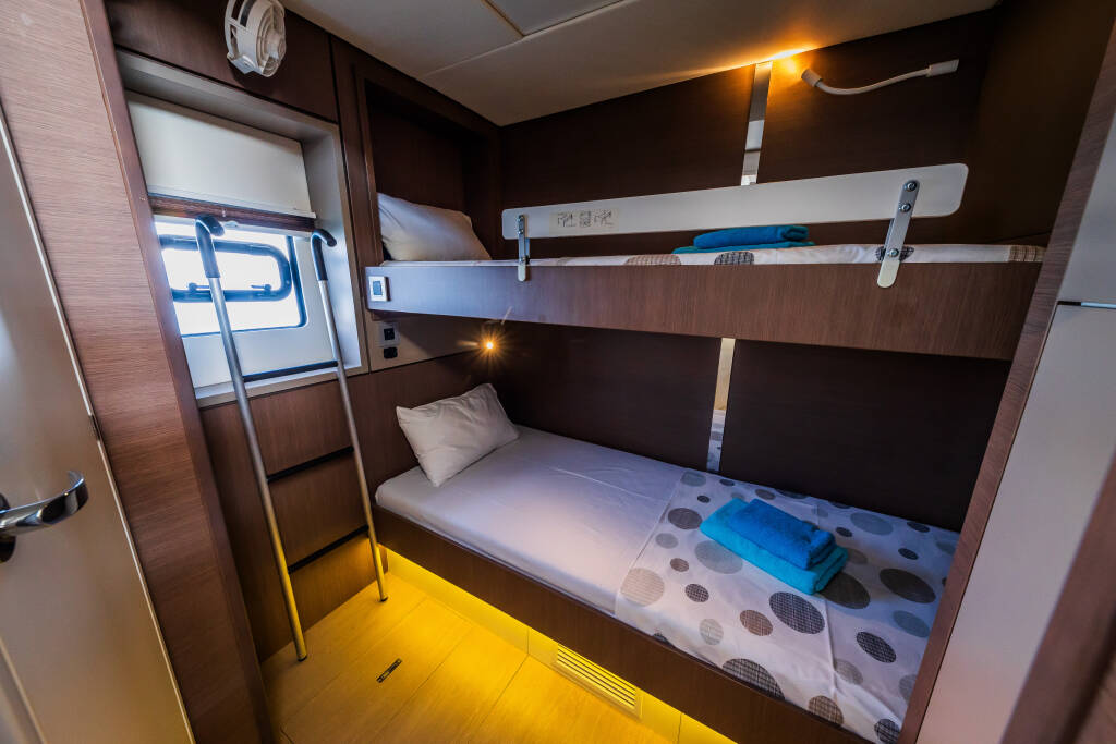 Catamaran Bali 4.8 Esthera