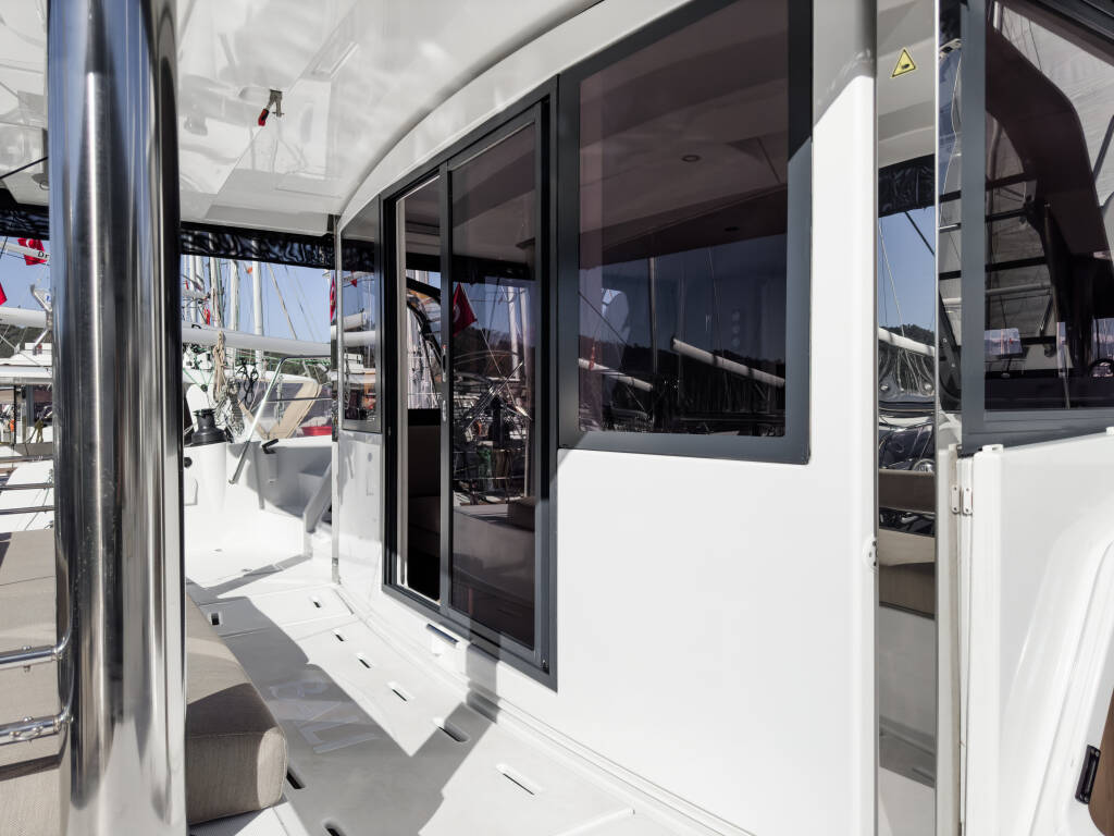 Catamaran Bali 4.8 Pagora